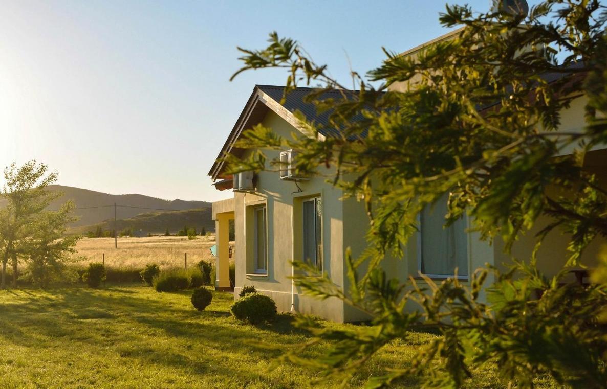 Cabanas De Las Pinturas Villa เซียร์รา เด ลา เวนตานา ภายนอก รูปภาพ